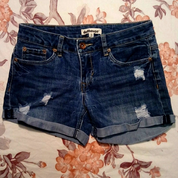 Dollhouse Denim Shorts – Size 3 Juniors, Dark Blue - Picture 4 of 8